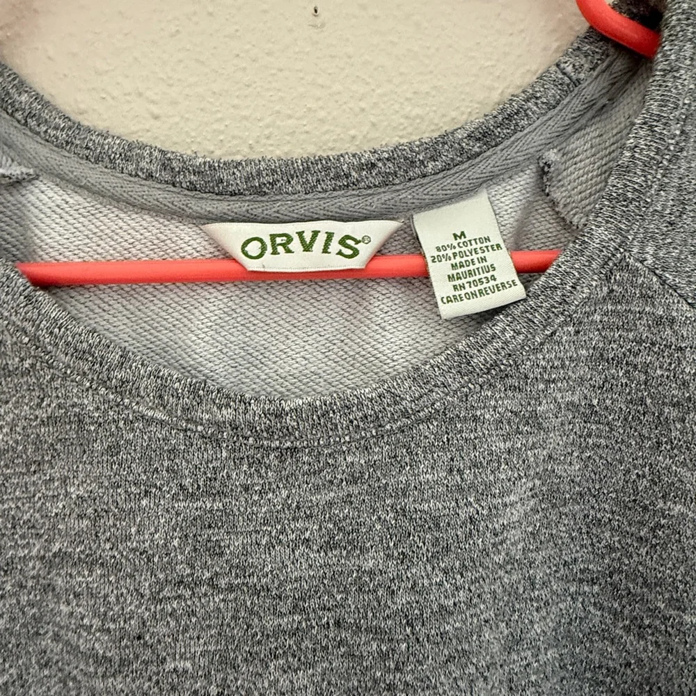 Orvis Gray Long Sleeve Wide Neck Pullover M - Picture 2 of 4